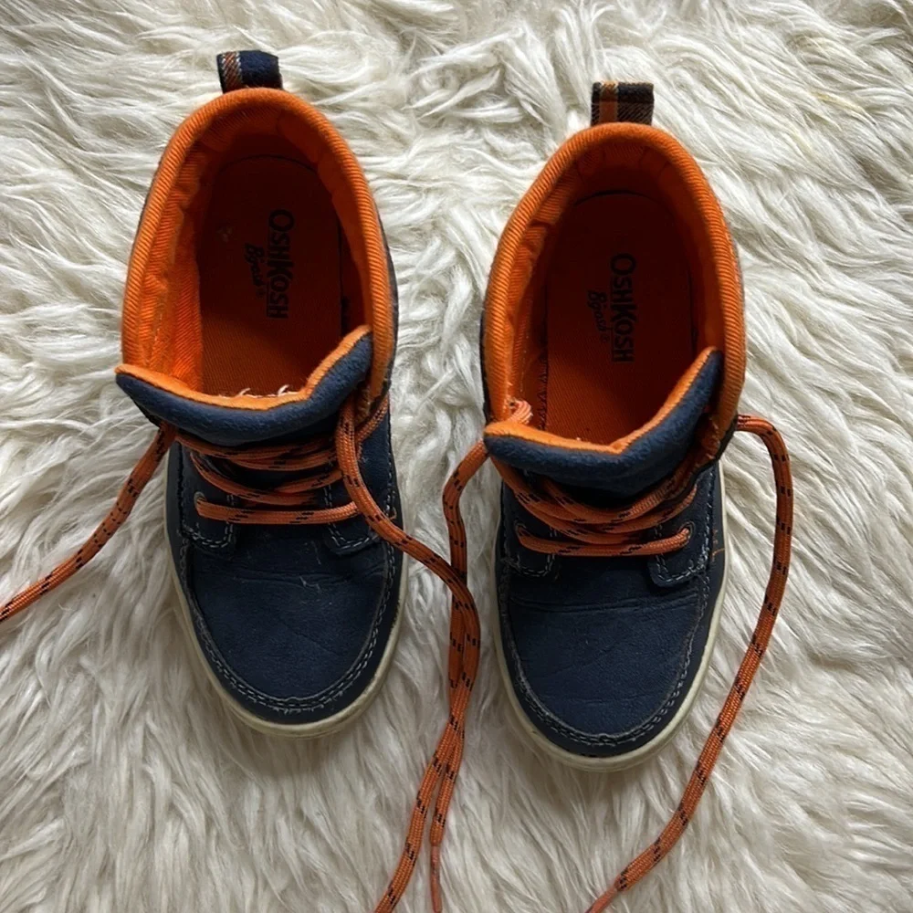 OshKosh B’Gosh high top sneaker boys size 10 navy blue orange